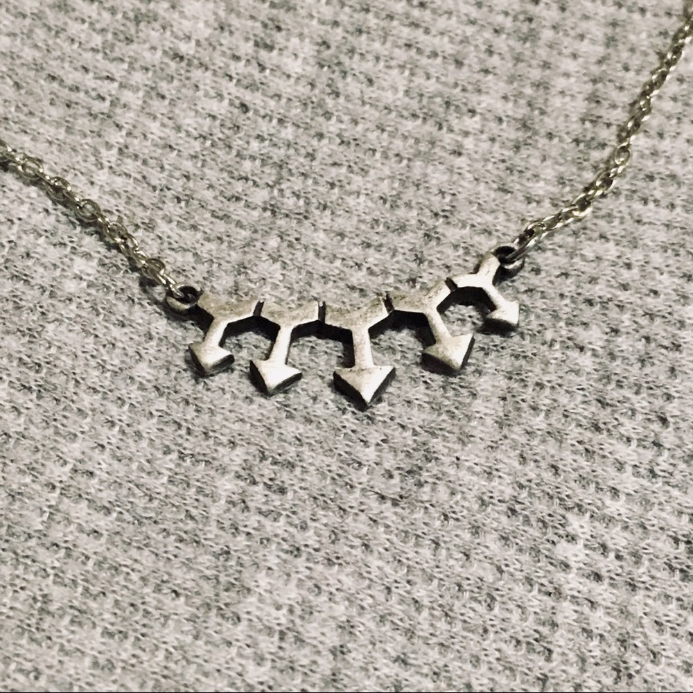 💎3/$12 Arrow Necklace